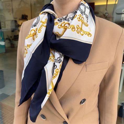 foulard gucci prezzo usato|Foulard GUCCI da Donna .